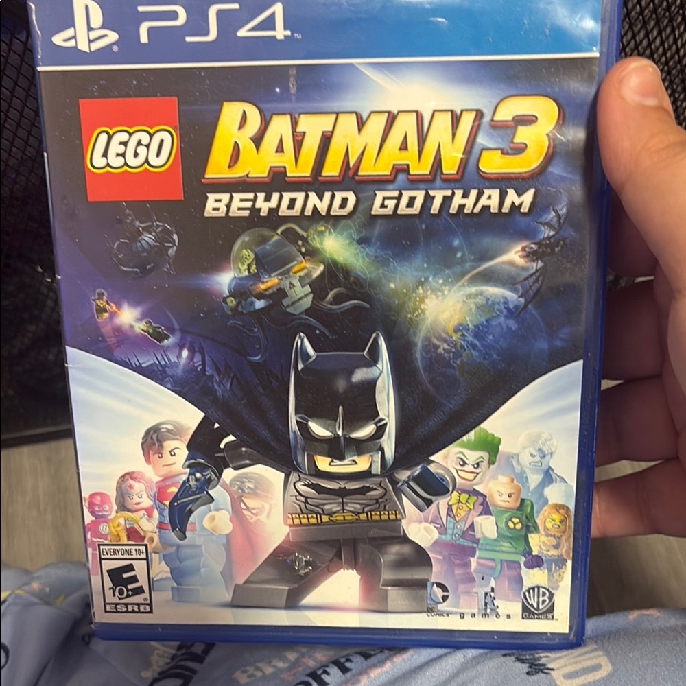 LEGO Batman 3: Beyond Gotham for PS4 - Blue and Yellow Cover